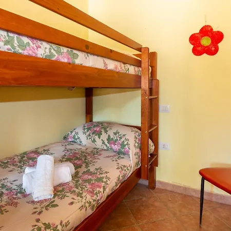 Dom wakacyjny Casa L'arco Degli Ulivi - Pet Friendly Sant' Antonio di Santadi